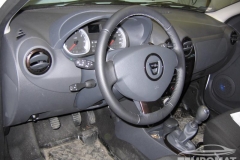 Dacia-Duster-2012-Tempomat-beszerelés_01