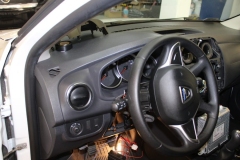 Dacia-Logan-MCV-2016-Tempomat-AP900_350