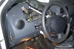 Dacia-Logan-Pick-up-Tempomat-beszerelés_05
