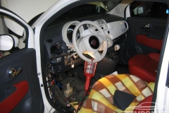 Fiat-500-2012-Tempomat-beszerelés_01