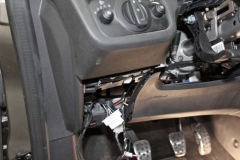 Ford Fiesta 2014 - Tempomat beszerelés (AP900C)_03