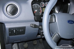 Ford-Transit-Connect-Tempomat-beszerelés_03