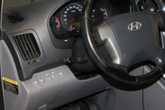 Hyundai-H1-2009-Tempomat-AP900-Gyari-kuplungkapcsolo-javitas_1607