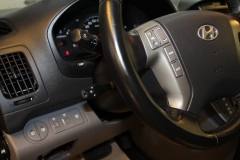 Hyundai-H1-2012-Tempomat-AP900C-Tolatokamera-rendszam_1689