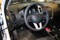 Kia-ceed-2011-Tempomat-AP900C-CMOEM_2080