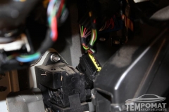Kia-Sorento-2009-Tempomat-beszerelés-AP900_02