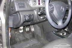 Mercedes-A150-Tempomat-beszerelés_02
