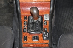 Mercedes-Benz-E-osztaly-1997-W210-Tempomat-AP900-Tolatokamera-rendszam-tukormonitor_2373