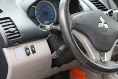 Mitsubishi-L200-2006-Tempomat-AP900-Tolatokamera-rendszam-tukormonitor_2647
