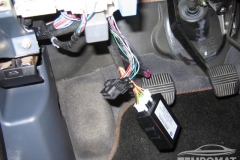 Nissan-Almera-Tempomat-beszerelés_04
