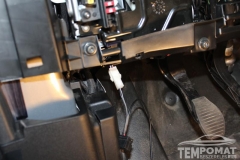 Opel Combo 2017 - Tempomat beszerelés (AP900Ci, gyári kezelő)_04