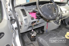 Opel Vivaro 2005 - utólagos tempomat beszerelés (AP900)-01