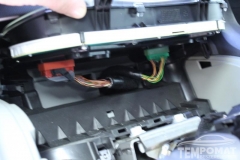 Opel-Vivaro-2011-Tempomat-beszerelés-AP900_02