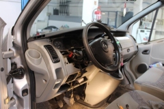 Opel-Vivaro-A-2005-Tempomat-AP900_3126