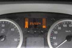 Opel-Vivaro-A-2007-Tempomat-AP900C_3152