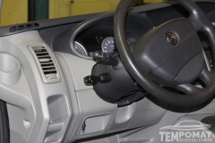 Opel Vivaro - Tempomat beszerelés (AP900Ci)_04
