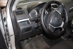 Suzuki-Swift-2012-Tempomat-AP900_9