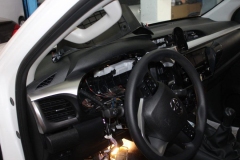 Toyota-Hilux-2023-Tempomat-AP900-Tolatoradar-TR4-Light_4892