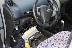 Toyota Yaris 2005 - Tempomat beszerelés (AP900Ci)_01