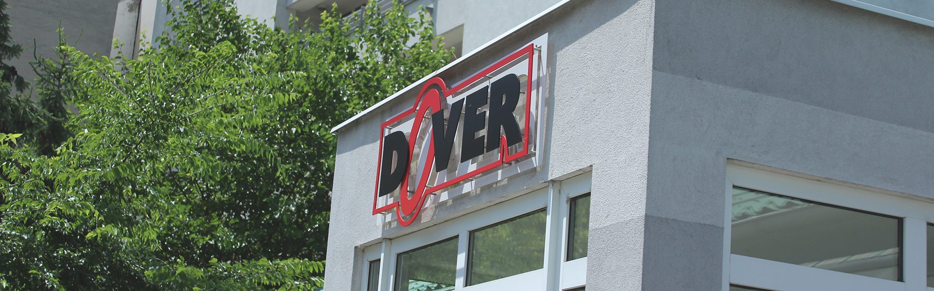 Dover Kft. főbejárat