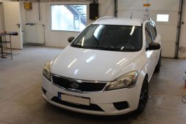 Kia cee’d 2010 – Tempomat (AP900), Rádió + hangszóró