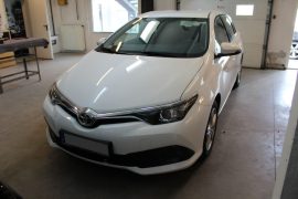 Toyota Auris 2015 – Tempomat (AP900C), Tolatókamera (Rendszám + tükör)